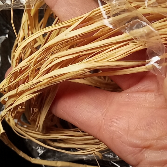 Craft grass - Picture 2 of 3